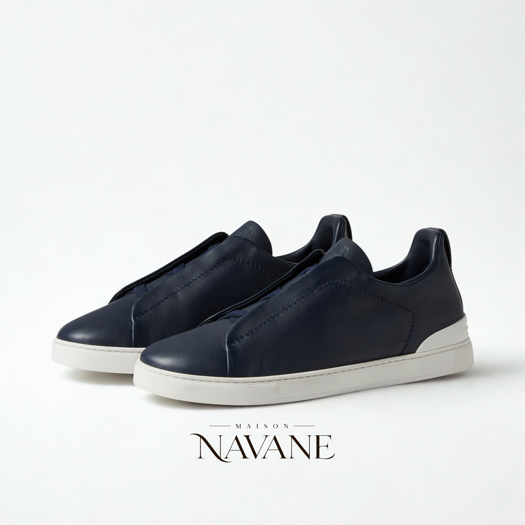 Z. LA SNEAKER TRIPLE STITCH — CUIR SOUPLE & ÉLASTIQUES CROISÉS